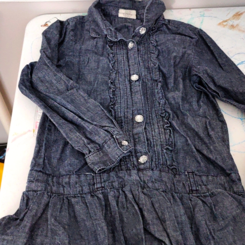 Girls jean dress, size 8